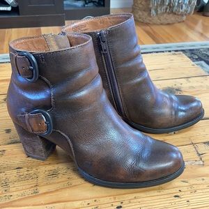 Born Brown Leather Ankle Boots